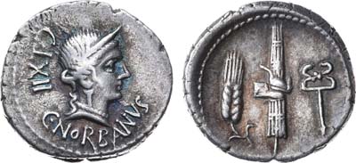 Лот №24,  Римская Республика.
Монетарий Гай Норбан.
Денарий 83 года до н.э. .