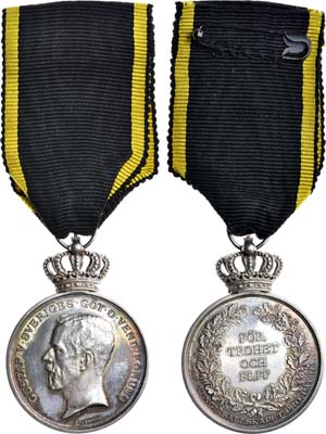 Лот №39,  Швеция. Наградная медаль 1914 года. За верность и честность.