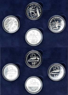 Лот №141,  Франция. Набор из 4-х монет по 10 франков 1997-1998 годов, посвященный чемпионату мира по футболу во Франции 1998 года.