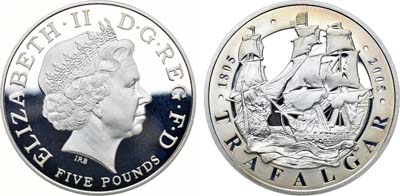 Лот №33,  Великобритания. Королева Елизавета II. 5 фунтов 2005 года. 200-летие Трафальгарской битвы.