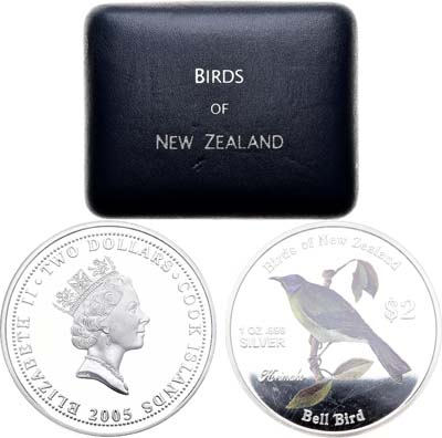 Лот №71,  Острова Кука. Британское содружество. Королева Елизавета II. 2 доллара 2005 года. Птицы Новой Зеландии - Новозеландский туи.