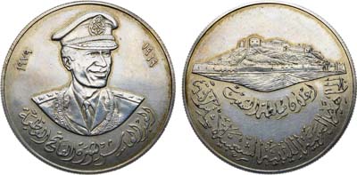 Лот №336,  Ливия. Социалистическая Народная республика. Медаль 1979 года. 10 лет Великой Ливийской революции.