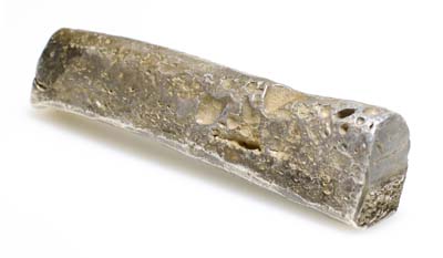 Лот №345,  Платежный слиток. Полтина Новгородского типа кон. XIV - нач. XV веков с одним клеймом.