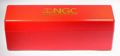 Лот №1715, Коробка для хранения пластиковых слабов.