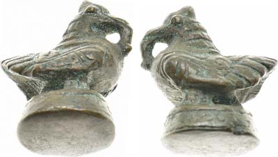 Лот №232,  Бирма. Королевство. 2 тикаля XIX-XX вв. Опиумные деньги-гирьки. Птица Хинта (с жемчужиной в клюве).