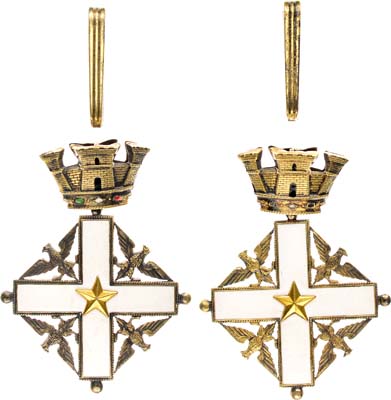 Лот №165,  Италия. Знак ордена 