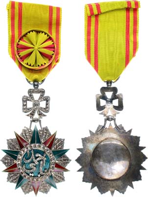 Лот №249,  Тунис. Правитель Ахмед II. Знак ордена 