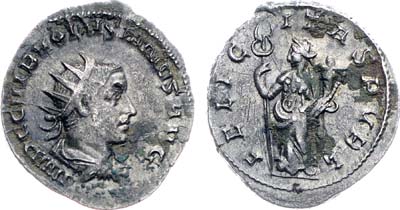 Лот №61,  Римская империя. Император Волузиан. Антониниан 252 года.
