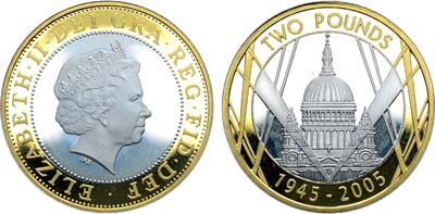 Лот №68,  Великобритания. Королева Елизавета II. 2 фунта 2005 года. 60 лет мира в Европе.