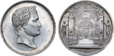 Лот №381,  Франция. Первая империя. Император Наполеон I Бонапарт. Медаль 1804 года. Зал Лаокоона в Лувре.