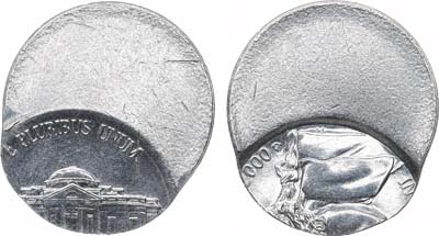 Лот №442,  США. 5 центов 2000 года. Брак.