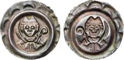 Лот №142,  Германия. Епископство Аугсбург. Хартвиг II фон Хирнхайм. Брактеат 1202-1208 гг.