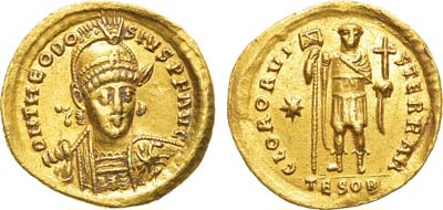 Лот №83,  Византийская империя. Император Феодосий II. Солид 424-425 гг.
