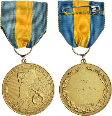 Артикул №22-03849,  Швеции. Наградная медаль 1971 года. "За отличие в стрельбе из пистолета".